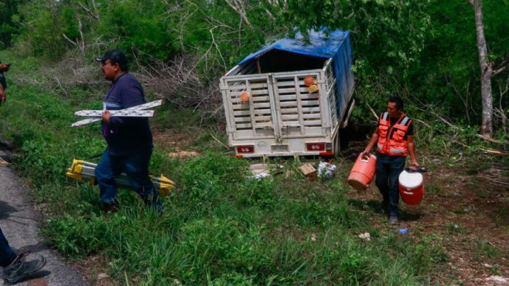 Trabajadores de ICA salen 'volando' tras accidente carretero en la Mérida-Cancún