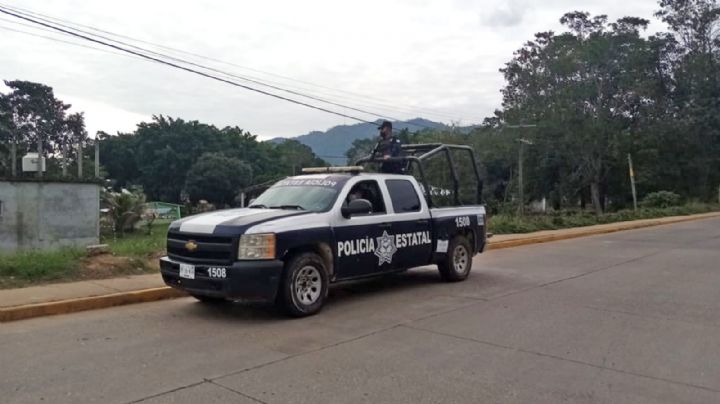 Suman cuatro detenidos por multihomicidio de policías en Oaxaca