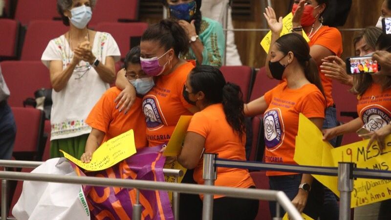 Congreso de Yucatán aprueba por unanimidad la Ley contra la Violencia Vicaria