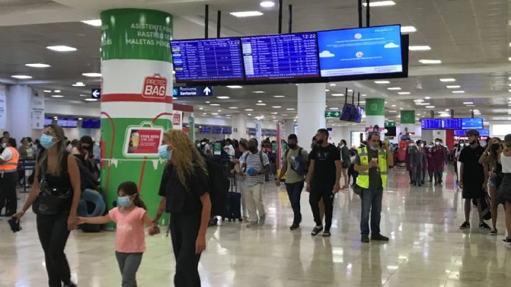 Aeropuerto de Cancún moviliza a cerca de 400 viajeros este 07 de julio: EN VIVO