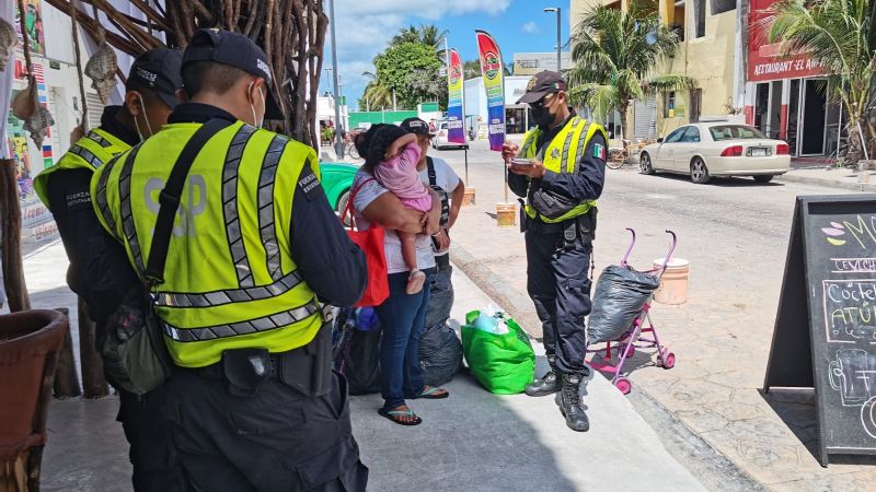 Mujer causa movilización policiaca tras denunciar a su expareja por robo en Progreso