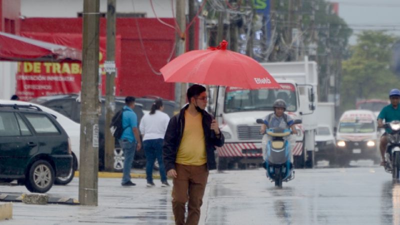 Clima en Cancún: Onda Tropical 21 mantendrá lluvias fuertes en el Caribe Mexicano