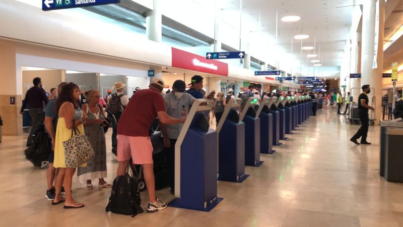 Cancelan cuatro vuelos internacionales en el aeropuerto de Cancún: VIDEO