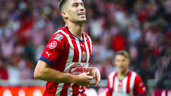 Santiago Ormeño debuta como goleador y Chivas derrota por la mínima a Monterrey: VIDEO