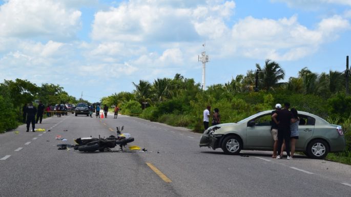 Turista manda al hospital a motociclista tras atropellarla en Progreso