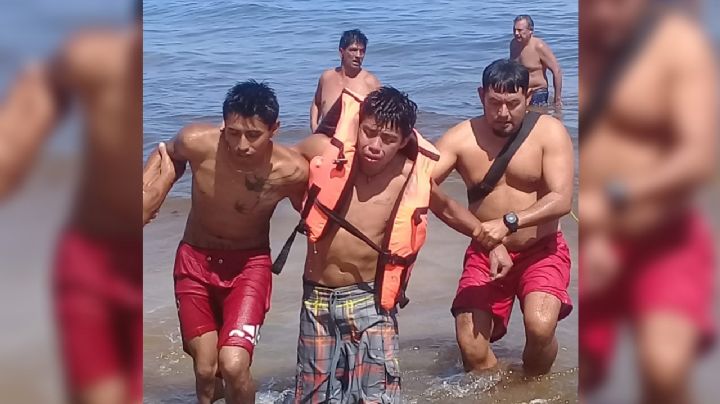 Salvan a dos turistas de Edomex de morir ahogados en Playa del Carmen: VIDEO