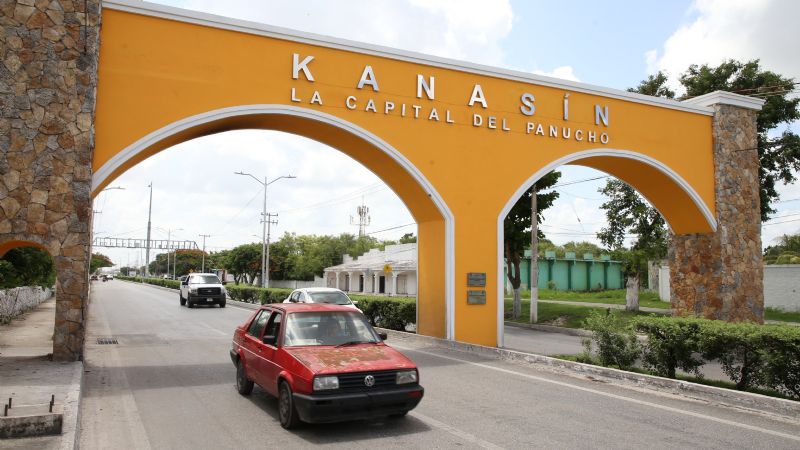 Alcalde de Kanasín esconde gastos de sus 'caprichos' en intento de obras emblemáticas