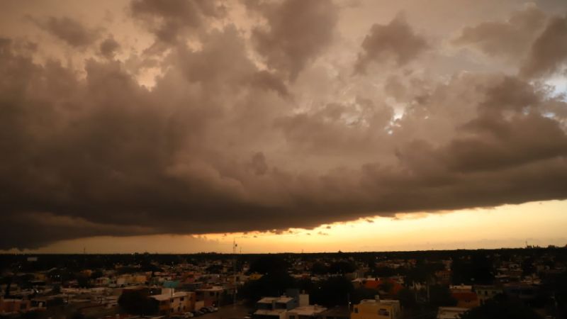 Se forma extraña nube en los cielos de Mérida, Yucatán: FOTOS