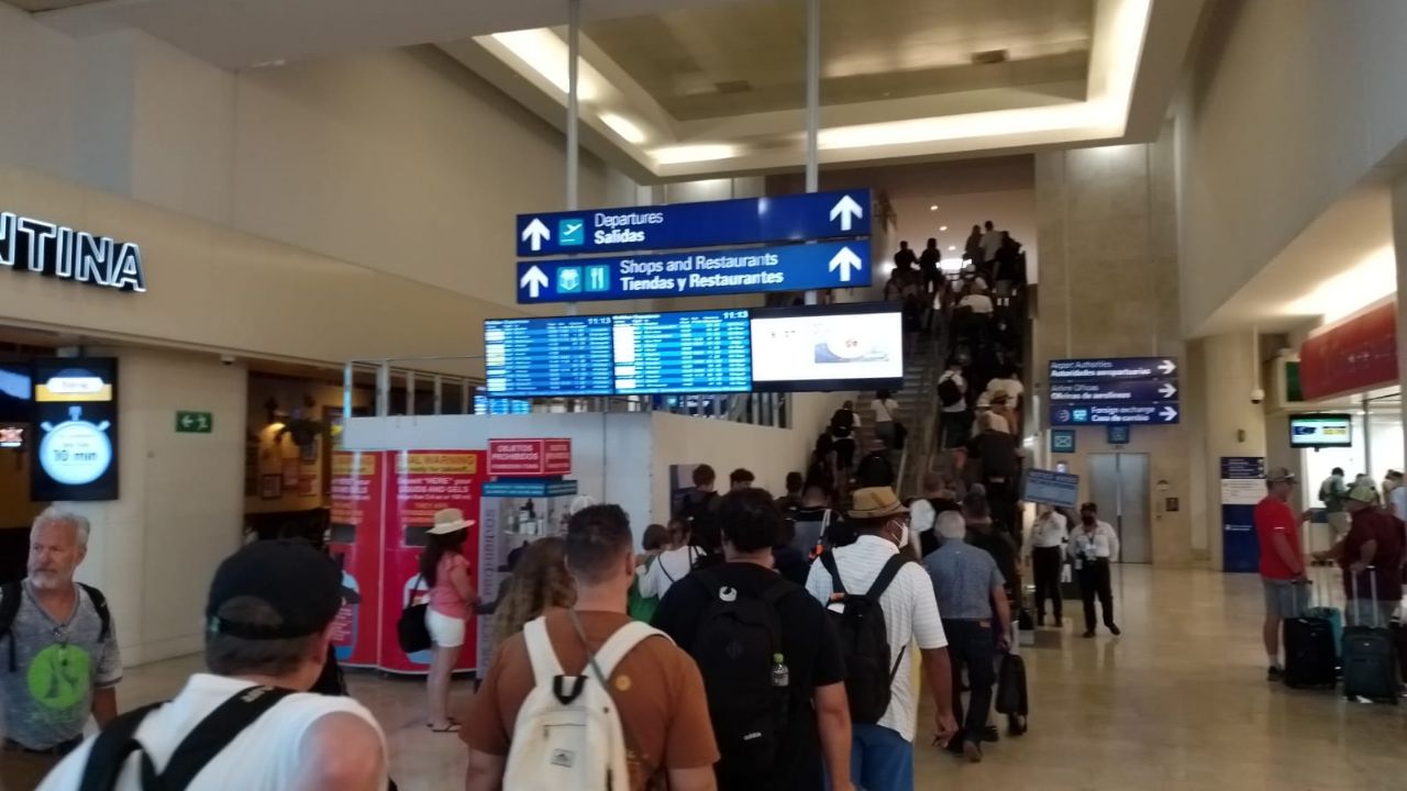 Aeropuerto de Cancún operará este domingo con 592 vuelos: EN VIVO