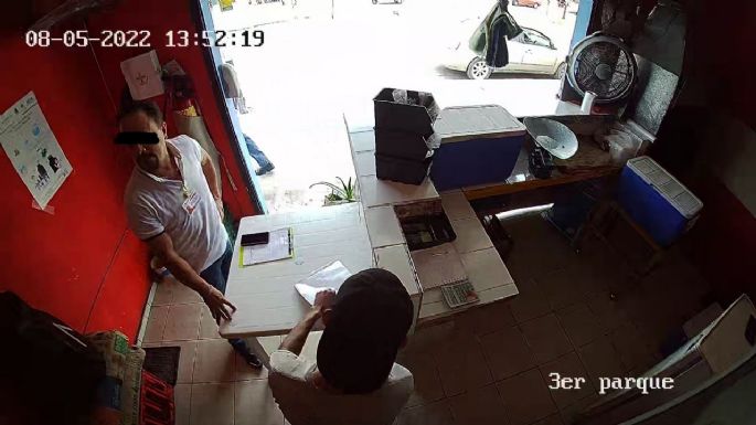 Detienen a falso verificador de la Cofepris en Playa del Carmen