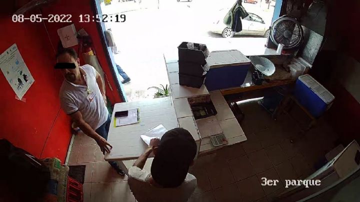 Detienen a falso verificador de la Cofepris en Playa del Carmen