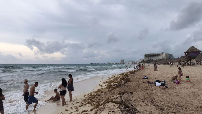 Clima en Cancún: SMN prevé cielo nublado y pocas lluvias durante el día
