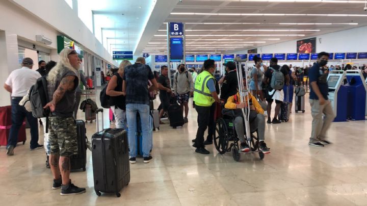 Cancelan tres vuelos hacia EU desde el aeropuerto de Cancún este domingo: EN VIVO