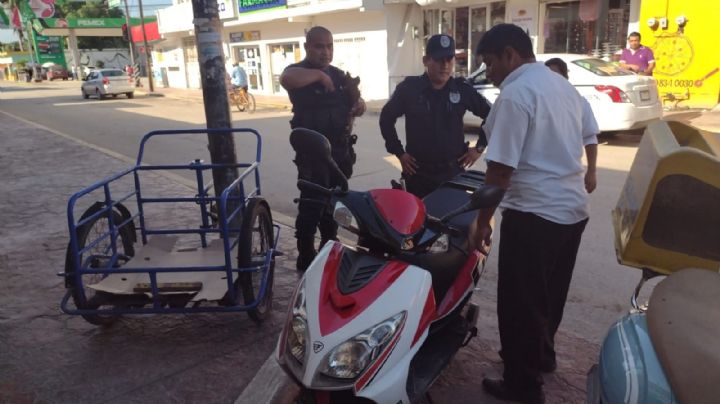 Conductor se confunde y se lleva otra moto en Carrillo Puerto; la suya quedó en el mercado