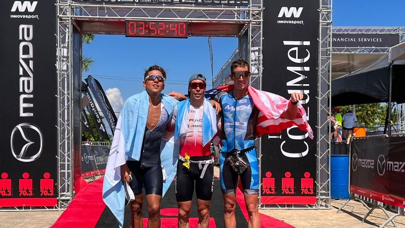 Argentino Luciano Taccone se corona bicampeón del Ironman de Cozumel