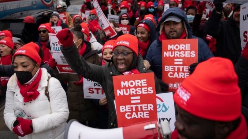Enfermeras en huelga en Nueva York llegan a acuerdo con hospitales para regresar a trabajar