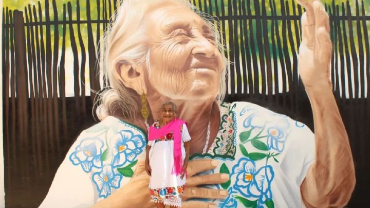 Artista realiza mural en honor a la última partera de Yucatán