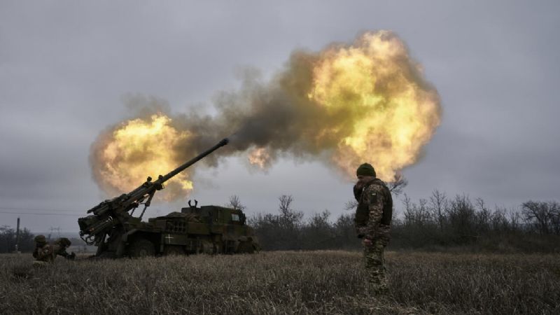 Rusia castiga con ataques masivos a Ucrania por tercer día consecutivo