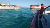 Marina rescata a 15 tripulantes de una barco que se hundía en las costas de Progreso