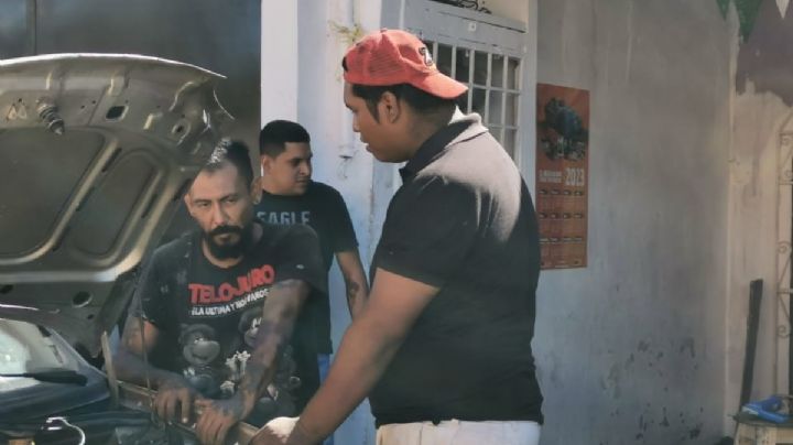 Mecánicos se agarran a 'tubazos' en Ciudad del Carmen