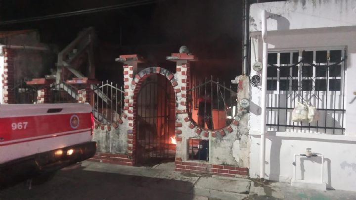 Inician investigación del incendio en la Región 64 en Cancún