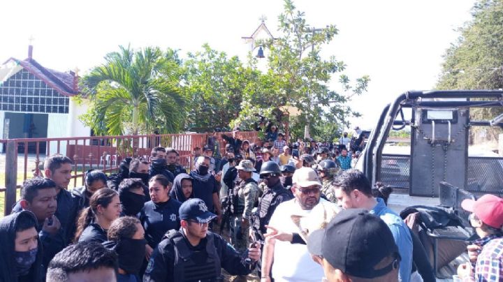 Enfrentamiento en guerrero deja cinco muertos y varios policías retenidos