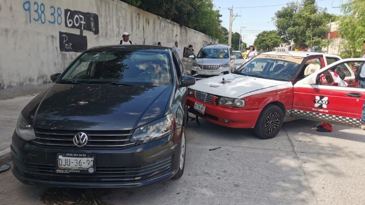 Ciudad del Carmen: Taxista choca tras desmayarse cuando manejaba su unidad