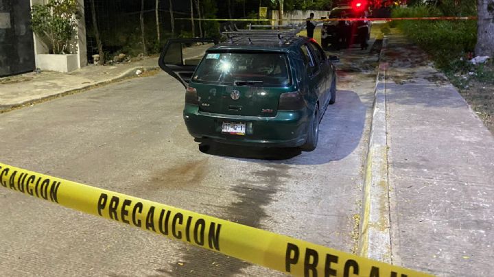 Hombre muere de un paro cardíaco dentro de un auto en Campeche