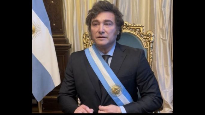 Javier Milei, presidente de Argentina, anunciará este martes sus primeras medidas de gobierno