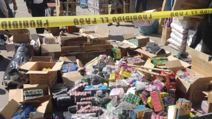 Decomisan 820 kilos de pirotecnia dentro de una tienda en Hidalgo