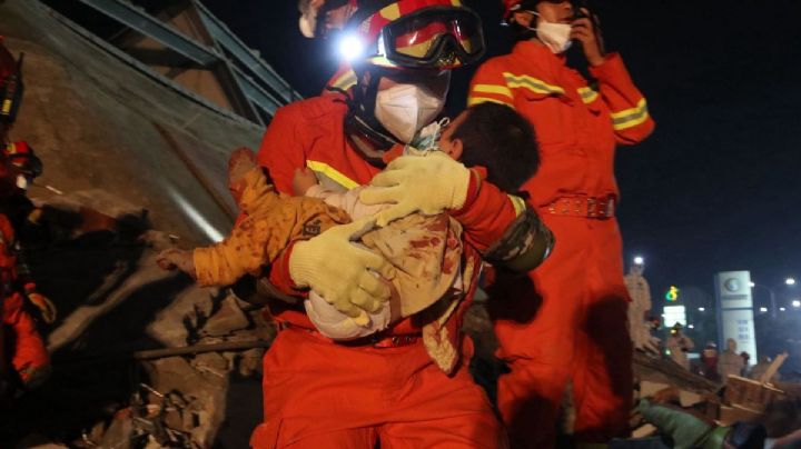 Terremoto en China: Suman 111 muertos y 200 personas heridas