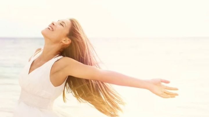 Cinco hábitos que ayudan a las mujeres a ser felices y atractivas