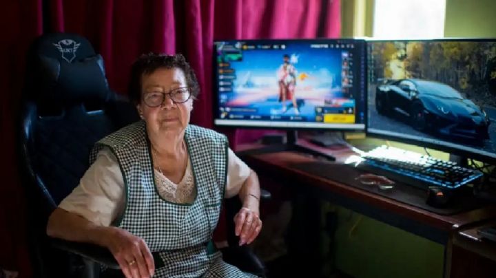 'Abuela gamer' se vuelve popular por ser la estrella en Free Fire
