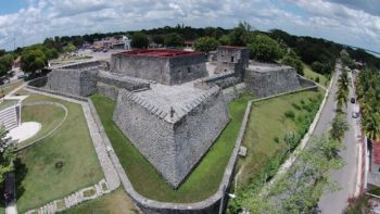 Bacalar: Este es el guardián de piedra que protege al Pueblo Mágico de Quintana Roo