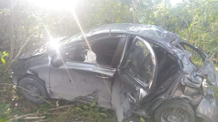 Reportan accidente en la carretera entre Sabancuy y Chekubul; hay lesionados