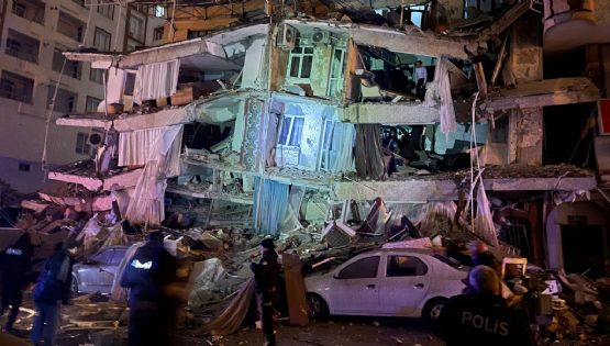 México ofrece apoyo a Turquía por de sismos que dejaron 20 muertos; hay mexicanos afectados