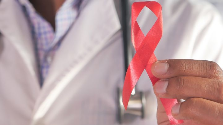 Confirman que mujer que se curó de VIH lleva cuatro años libre del virus