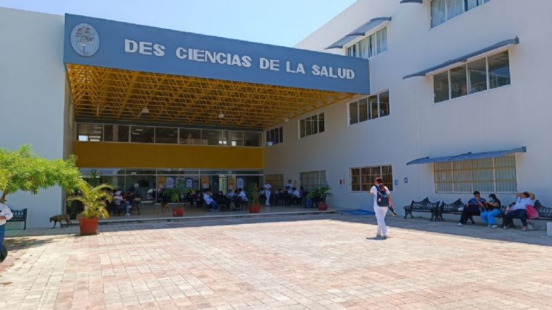Ciudad del Carmen: ¿Por qué hay plantón en la  Unacar?