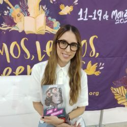 FILEY 2023: Alejandra Andrade comparte como pasó de lectora a escritora