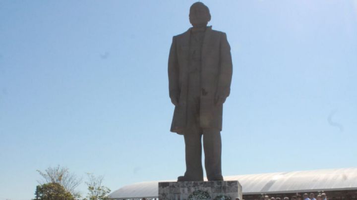 Conmemoran a Benito Juárez García con un homenaje en Campeche
