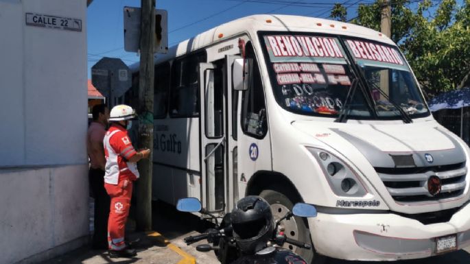 Mujer convulsiona a bordo de un camión en Ciudad del Carmen