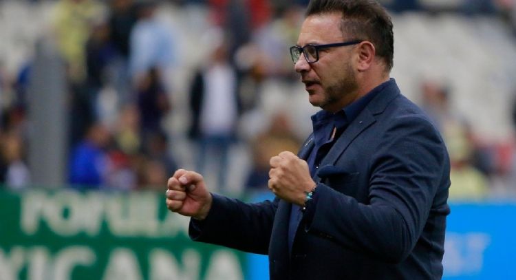 ¿Quién es Antonio Mohamed, el técnico que buscará revivir a Pumas?