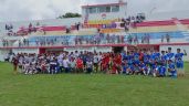 Secundarias de Cancún se enfrentan en una liga de futbol escolar