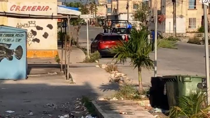 Hallan a un hombre sin vida tirado en la calle en la Región 259 de Cancún