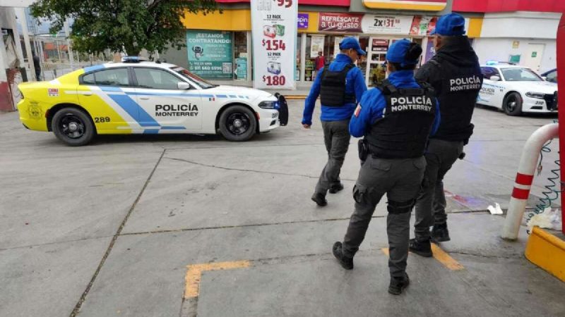 Indigente defiende a empleado de tienda y es apuñalado en Monterrey