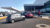 Retraso de VivaAerobús en el aeropuerto de Mérida causa tráfico vehicular