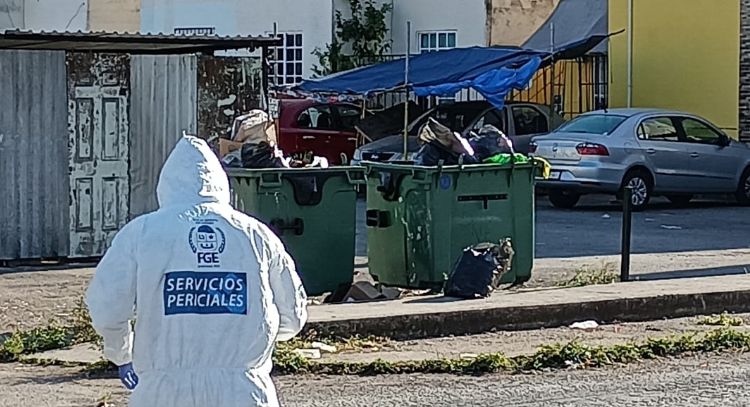 Hallan el cuerpo de un hombre en un contenedor de basura en Cancún