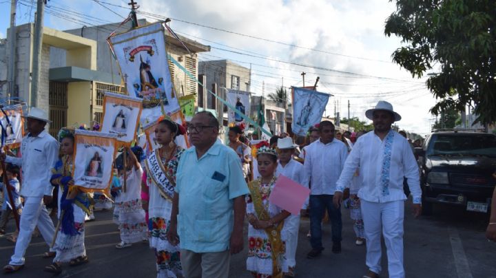 Al son de la charanga, despiden la fiesta de San Telmo, patrono de los pescadores en Progreso