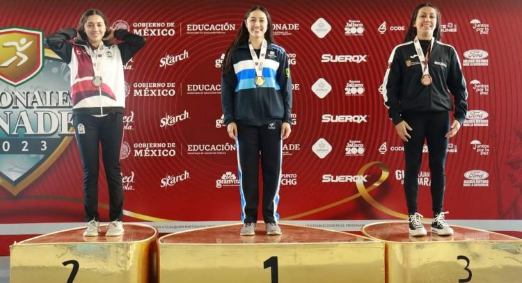 Nadadora yucateca gana tres medallas de oro en los Juegos CONADE 2023
