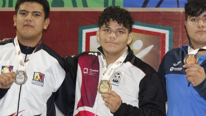 Chetumaleño se cuelga la medalla de oro en lucha grecorromana en los Juegos Conade 2023
